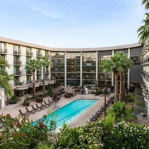 Hotel Embassy By Hilton Biltmore Phoenix